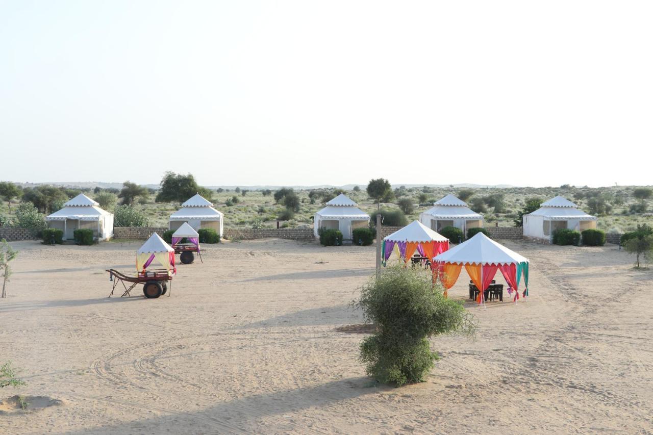 Sunny Desert Camp Kūri Exteriör bild